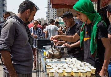 چهارمین شب میزبانی از زائران اربعین در موکب دانش‌آموزی شهید"مجتبی شریفی"