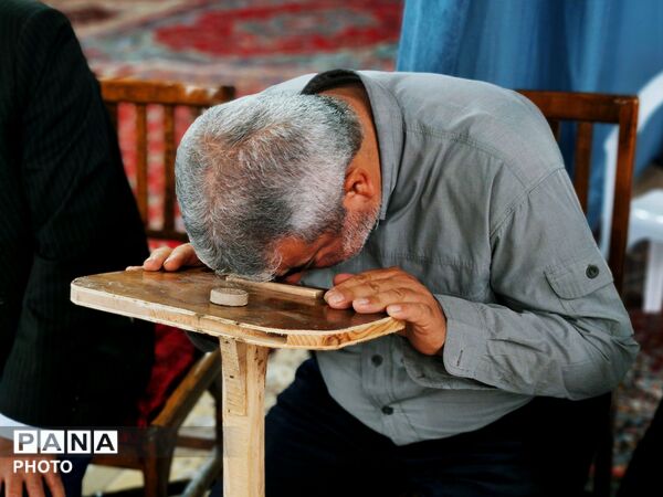 اقامه نمازجمعه با حضور فرهنگیان و دانش‌آموزان در گلوگاه