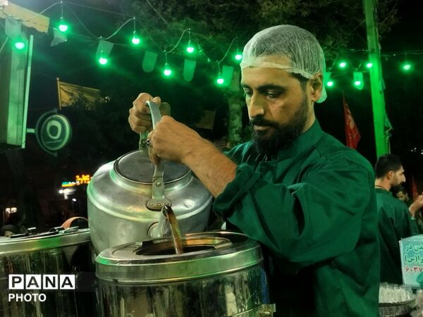 وقتی طعمِ چای، بویِ روضه می‌دهد؛ ۱۸۳ شب عاشقی در نیشابور