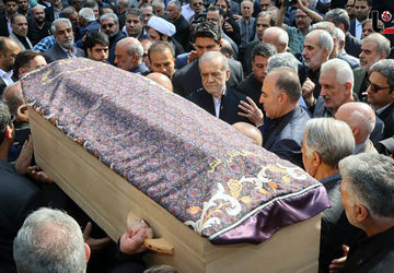 وداع با بزرگمردی که با عشق و فداکاری، آینده‌سازان فردا را پرورش داد