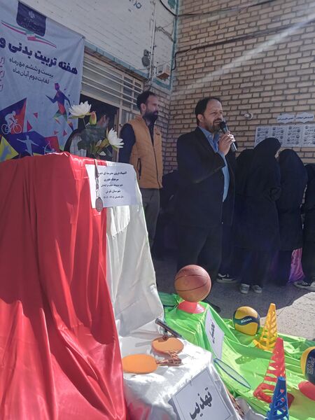 برگزاری المپیاد ورزشی در دبیرستان سرهنگ غفوری شهرستان تفرش