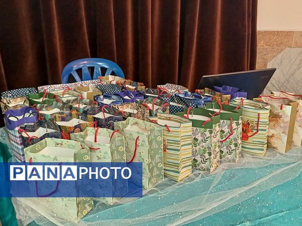 جشن تجلیل از دانش‌آموزان خبرنگاران فعال پانا و دانش‌آموزان رتبه‌های برتر شاهد  