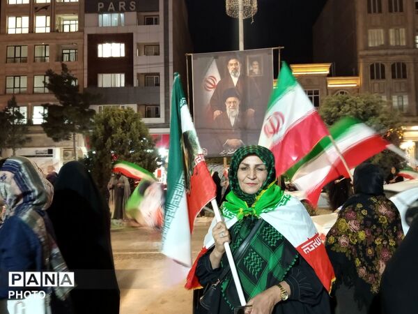  نمایش حرکت هماهنگ خودروها در بلوار فضل نیشابور