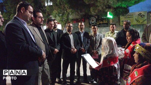 حضور مدیر کل خراسان شمالی در هفتاد و سومین شب از اجتماعات شبانه در شهر غلامان
