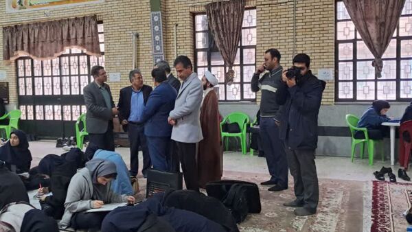 موج رنگها در جشنواره فردا