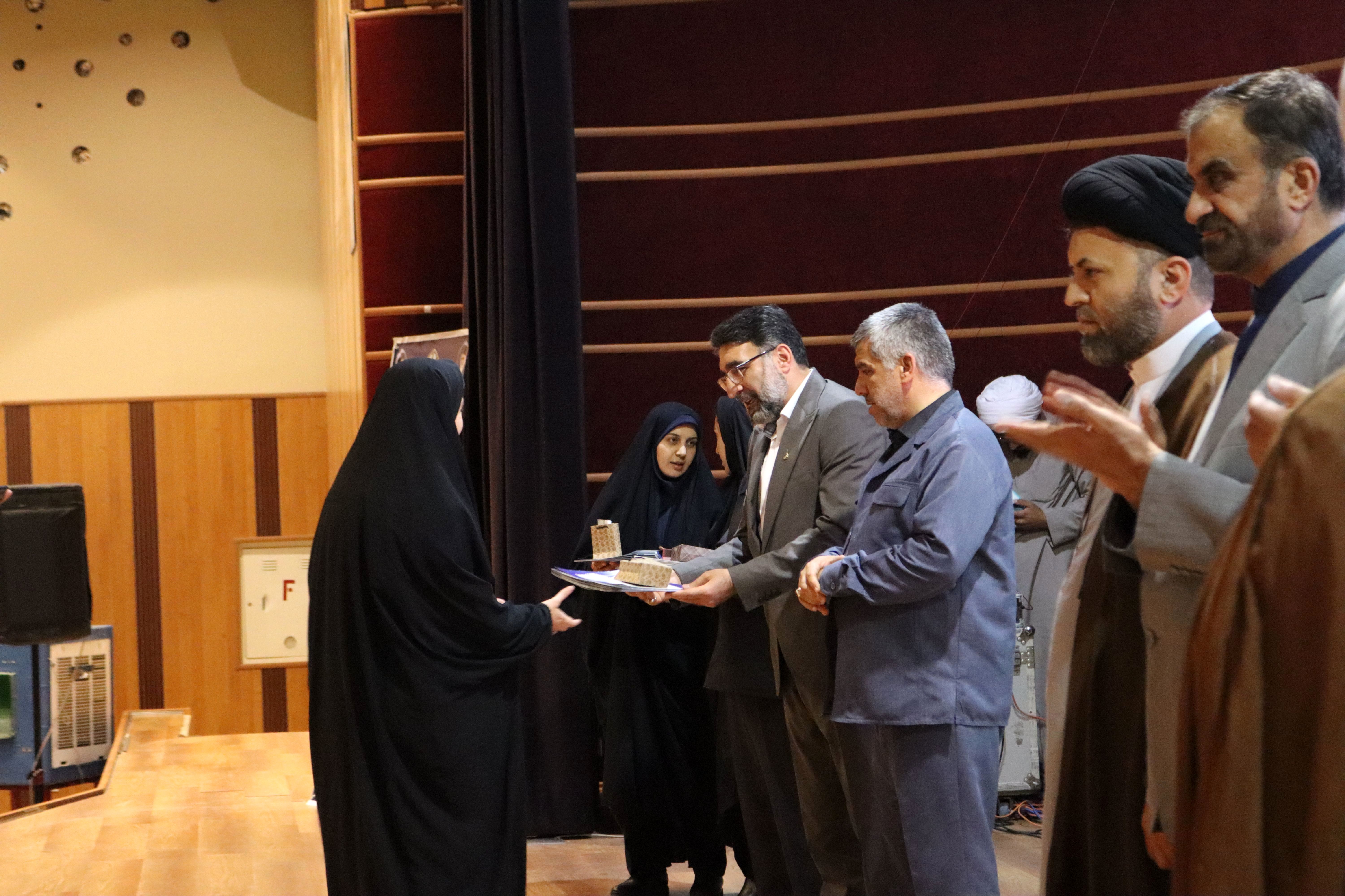 اختتامیه لیگ دانش‌آموزی جت در شهرکرد با حضور منتخبان تیم‌های برتر مناطق آموزشی