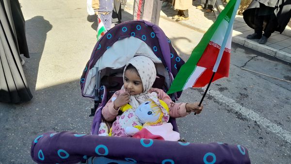 راهپیمایی ۱۳آبان در نیشابور 