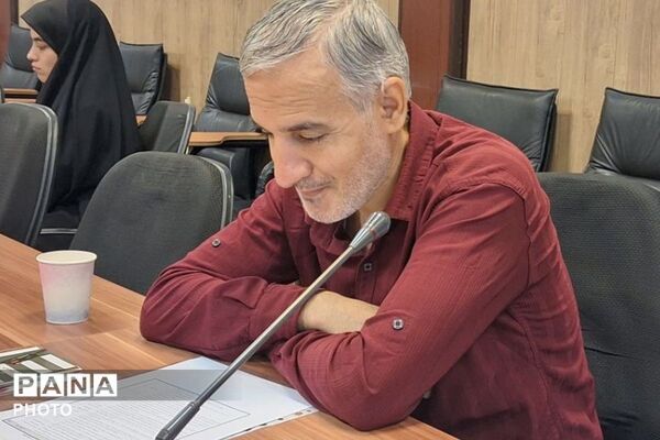 کارگاه توانمندسازی مراقبین سلامت ناحیه دو بهارستان