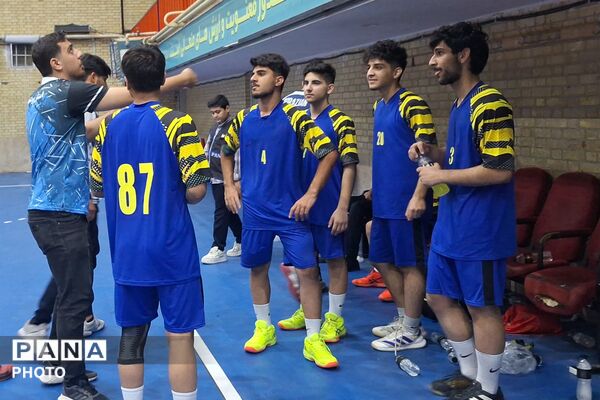 نبرد هندبالیست‌های بوشهر و کرمان در شیراز