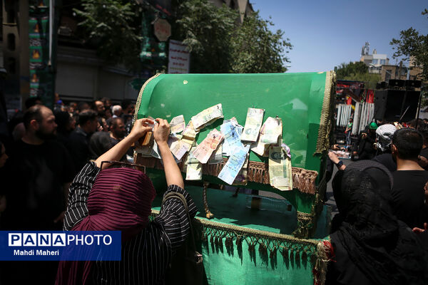 عزاداری عاشورا حسینی در محله رودکی