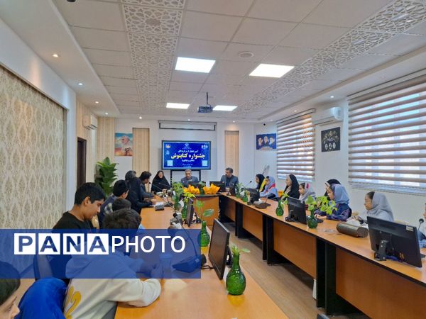 آیین تجلیل از برگزیدگان جشنواره کتابنوش