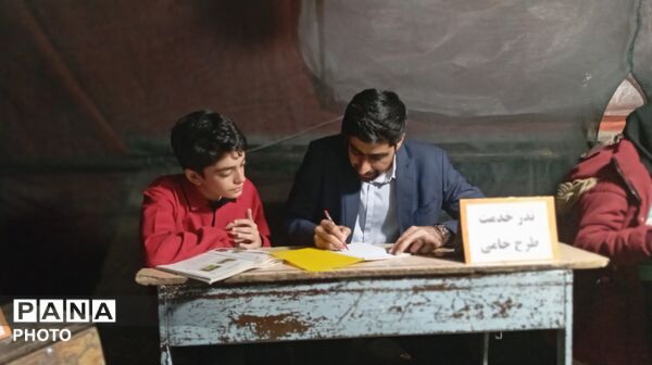 حضور باشکوه مردم شهرستان فرزانگان (بروجرد) در شب پنجاه و پنجم