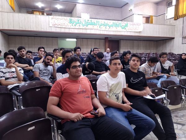 انتخاب دبیر کانون نوجوان پسر محله نظام آباد 