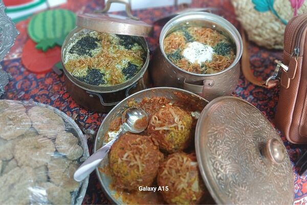 رنگین‌کمان فرهنگ‌ها در دل شهریار؛ جشنواره‌ای با طعم غذاهای محلی و لباس‌های رنگارنگ