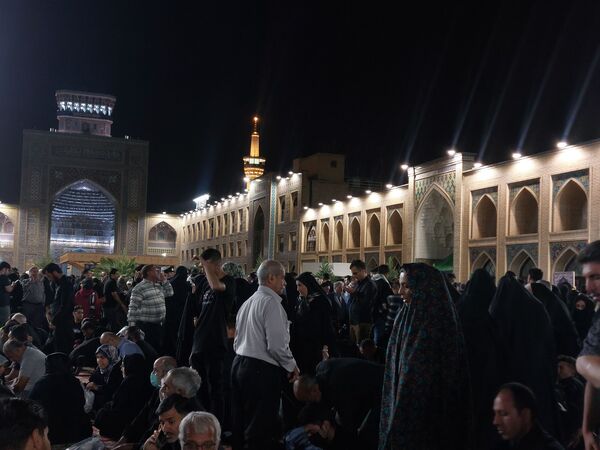 مراسم خطبه خوانی شام شهادت امام رضا(ع) در ایوان ولیعصر صحن پیامبر اعظم (ص)