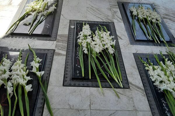 مراسم سالروز شهادت شهید بهشتی و ۷۲ یار انقلاب و چهلمین روز از شهادت رییس‌جمهور و شهدای خدمت در ورامین