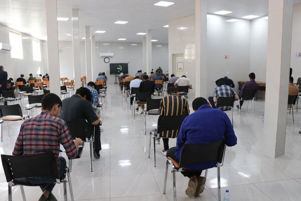 بازدید مدیرکل آموزش و پرورش از برگزاری امتحانات نهایی در یزد