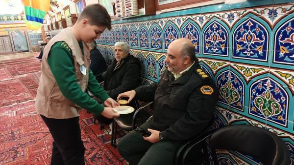 نمازجمعه اهر با صفای حضور نوجوانان