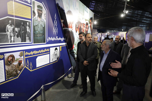 در لباس سربازی