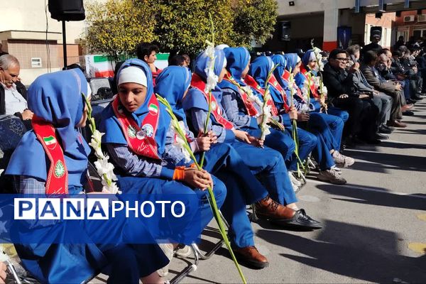 آیین نواختن گلبانگ انقلاب اسلامی با حضور استاندار فارس