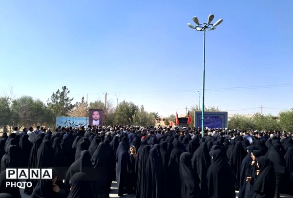 تشیع پیکر مطهر شهید پاسدار محمد صادق نظافتی در کاشمر 