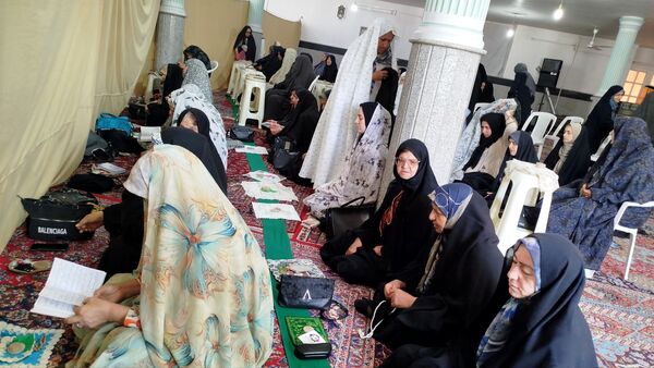 اقامه‌ نماز عید سعید قربان در مسجد امام‌حسین(ع) شهر نیم ور
