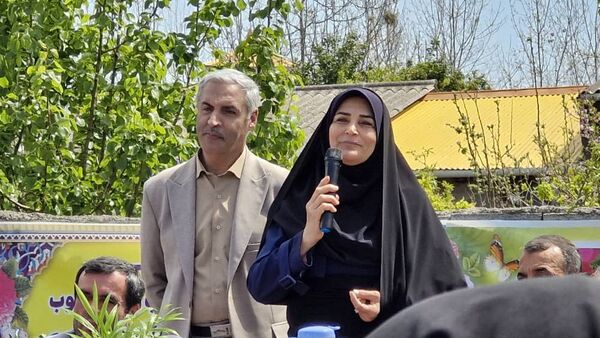آیین کلنگ‌زنی دبیرستان دخترانه افراسیابی در محمود‌آباد 