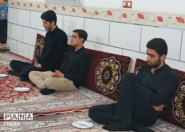 دیدار اعضای کمیته خادم الشهدا شهرستان کبودرآهنگ با خانواده شهدا