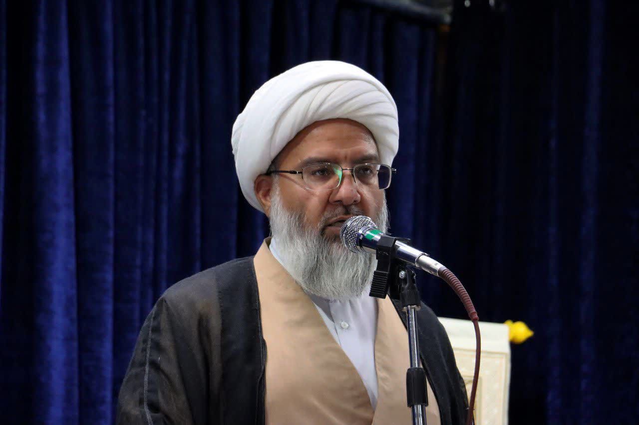 شرکت در نماز جمعه موجب ضمانت بهشت می‌شود