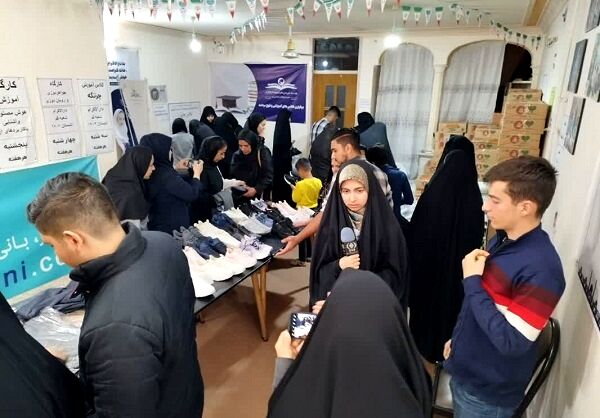 توزیع یک هزار و 770 بسته معیشتی و کفش و لباس در نهمین مرحله کمک‌های مؤمنانه مؤسسه دارالاکرام قم

