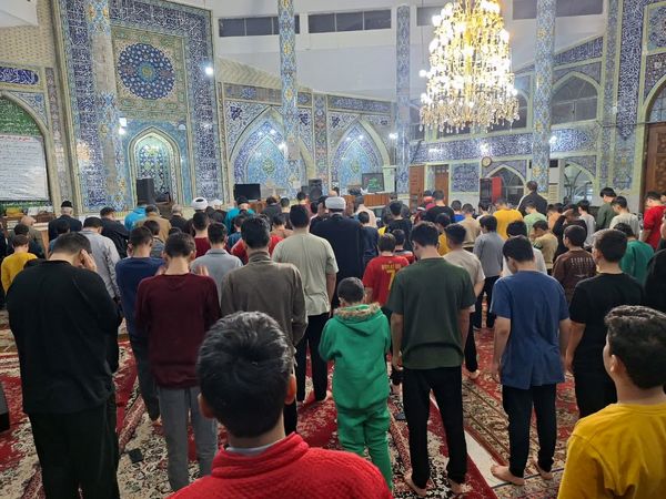 اعتکاف دانش‌آموزی در مسجد جامع قائمشهر