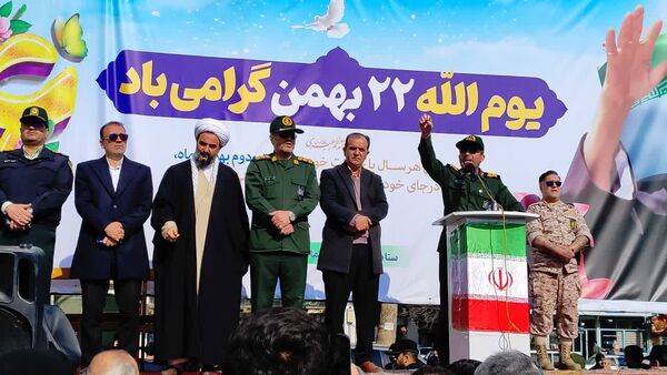 راهپیمایی عظیم 22 بهمن در شهرستان مرزی پارس آباد 