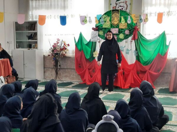 جشن انقلاب در آموزشگاه شهید رزمی