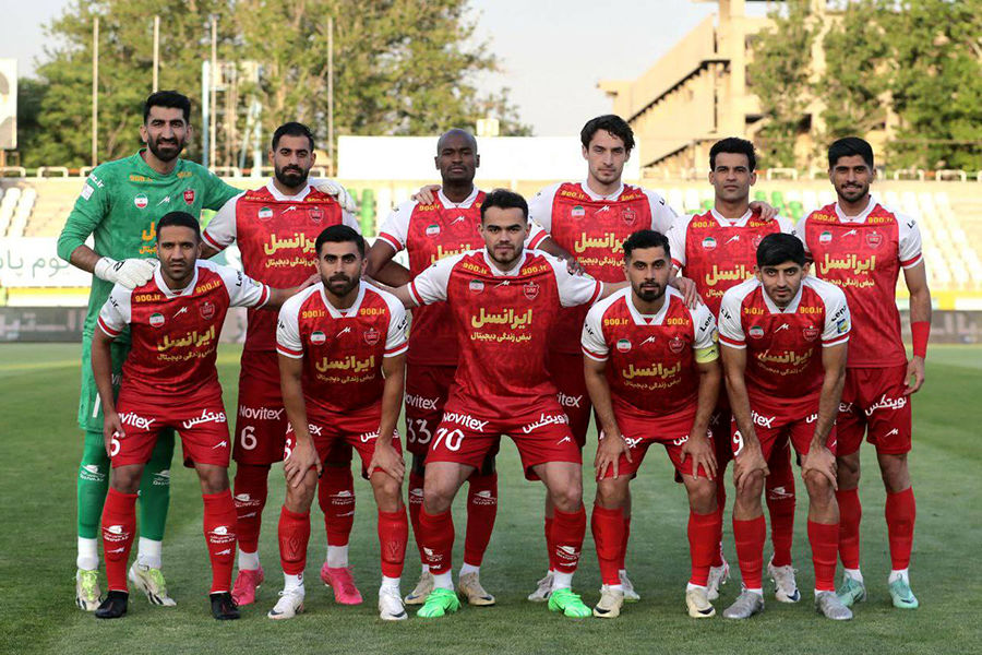 چه مدل واگذاری است که همه مدیران این بانک‌ها دولتی هستند