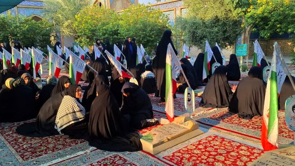 حس و حال دختران دانش‌آموز قم در اردوی راهیان نور