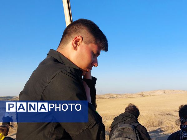 مراسم استقبال از کاروان زائرین پیاده دانش‌آموزی در مشهد