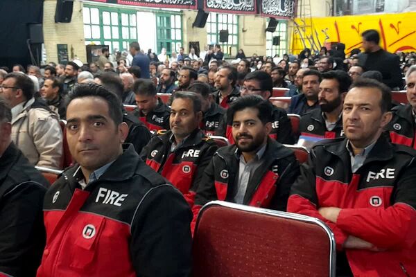 حماسه ۹ دی زنده است؛ ورامینی‌ها بار دیگر با ولایت، پیمان بستند
