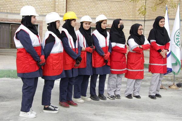 برگزاری مانور سراسری زلزله در بهارستان‌2