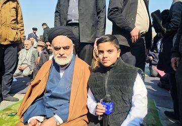 قدردانی امام جمعه موقت اصفهان از فرهنگیان و دانش آموزان برای حضور در راهپیمایی۲۲ بهمن