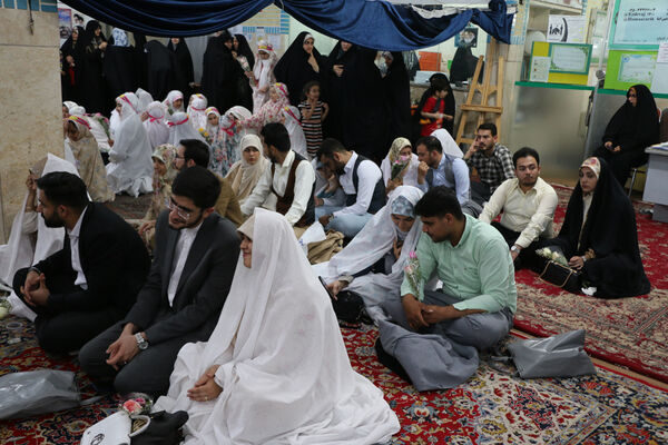 جشن ازدواج مسجدی 132 زوج جوان در قم - 2