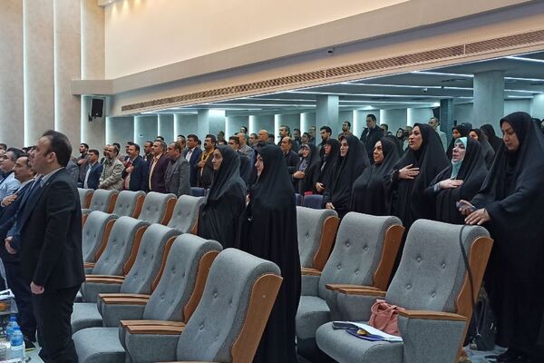 نشست فصلی مدیر منطقه با مدیران مدارس؛ تأکید بر هماهنگی و ارتقای کیفیت آموزشی