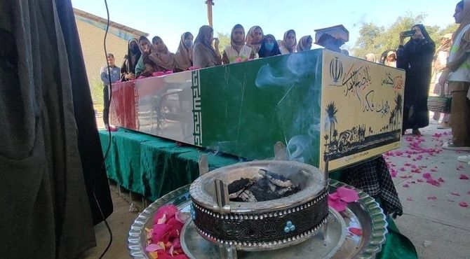 مراسم استقبال از شهید گمنام در مدرسه فروغ رضوان