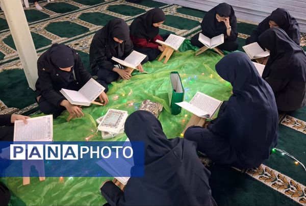 محفل انس با قرآن در نیمه‌شعبان