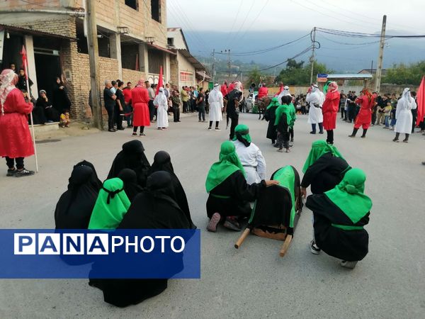 اجرای نمایش آیینی در روستای مهدیرجه گلوگاه 