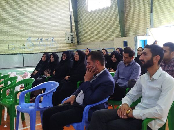 اعزام کاروان تجهیزات ورزشی - بهداشتی مهر بانشاط به مدارس فاروج 