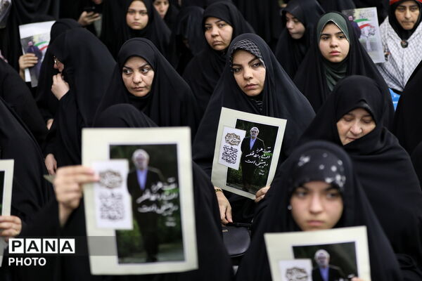 مراسم چهلمین روز شهادت «علی لاریجانی» در قم