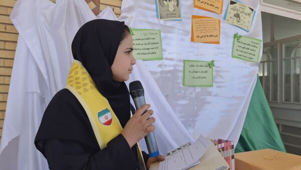 جشن عاطفه‌ها در دبیرستان فرزانگان خواف