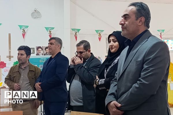 برپایی مدرسه انقلاب در هنرستان قدس ناحیه دو شهرری 