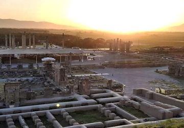 دیار شعرا، میزبان دانش‌آموزی بام ایران