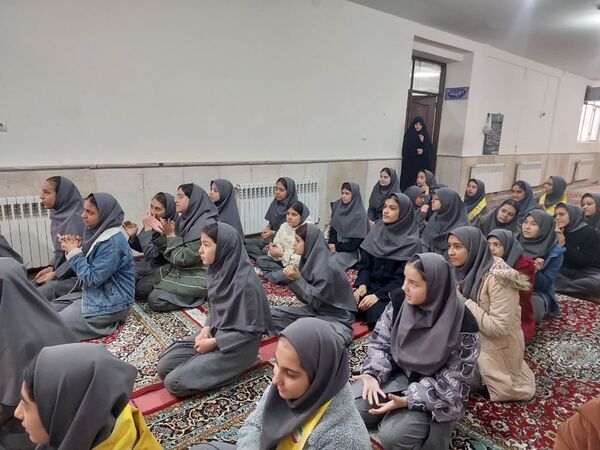 اجرای طرح همنوا در دبیرستان دخترانه حداد ۱ ناحیه پنج مشهد